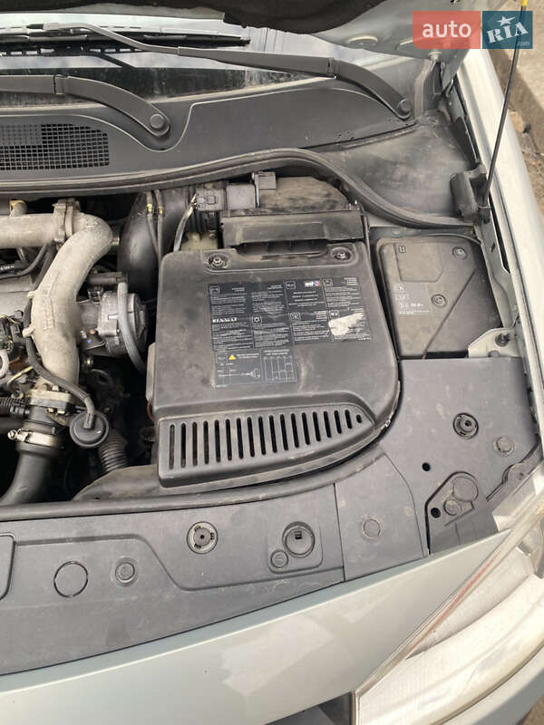 Хэтчбек Renault Megane 2004 в Черкассах фото 8 Хэтчбек Renault Megane 2004 в Черкассах