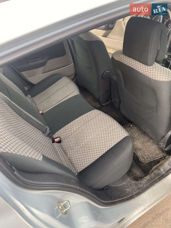 Хэтчбек Renault Megane 2004 в Черкассах фото 15 Хэтчбек Renault Megane 2004 в Черкассах