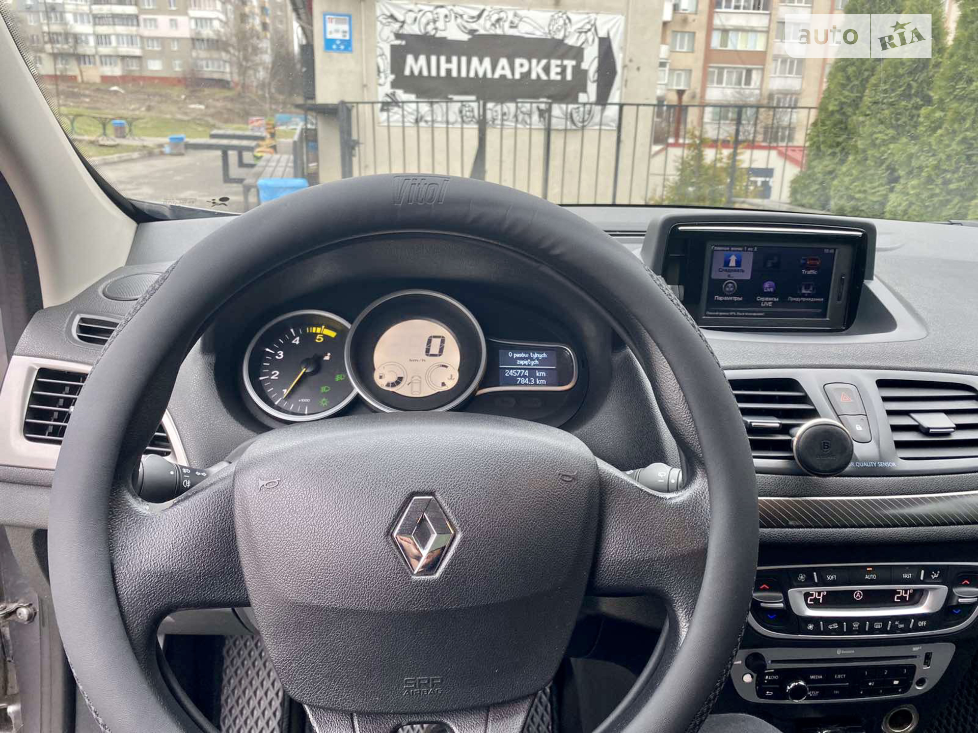 2012 Renault Megane - мініатюра 10