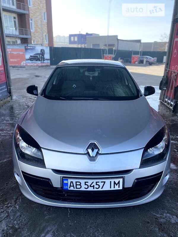 Хэтчбек Renault Megane 2011 в Виннице