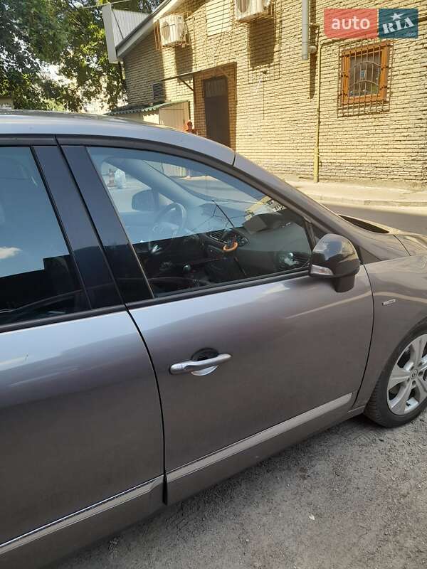 Універсал Renault Megane 2012 в Дніпрі