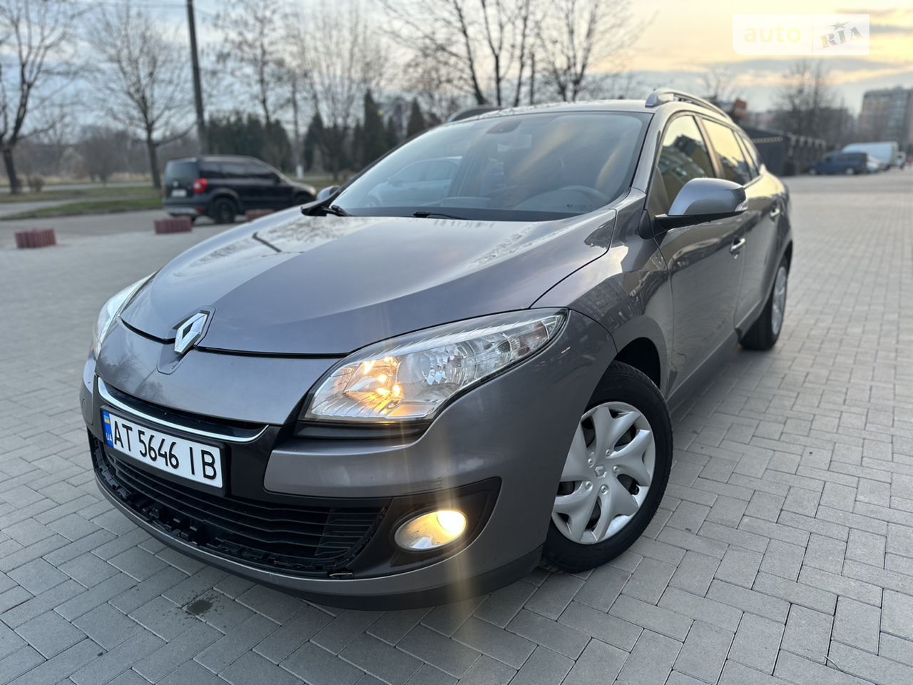 2013 Renault Megane - мініатюра 11