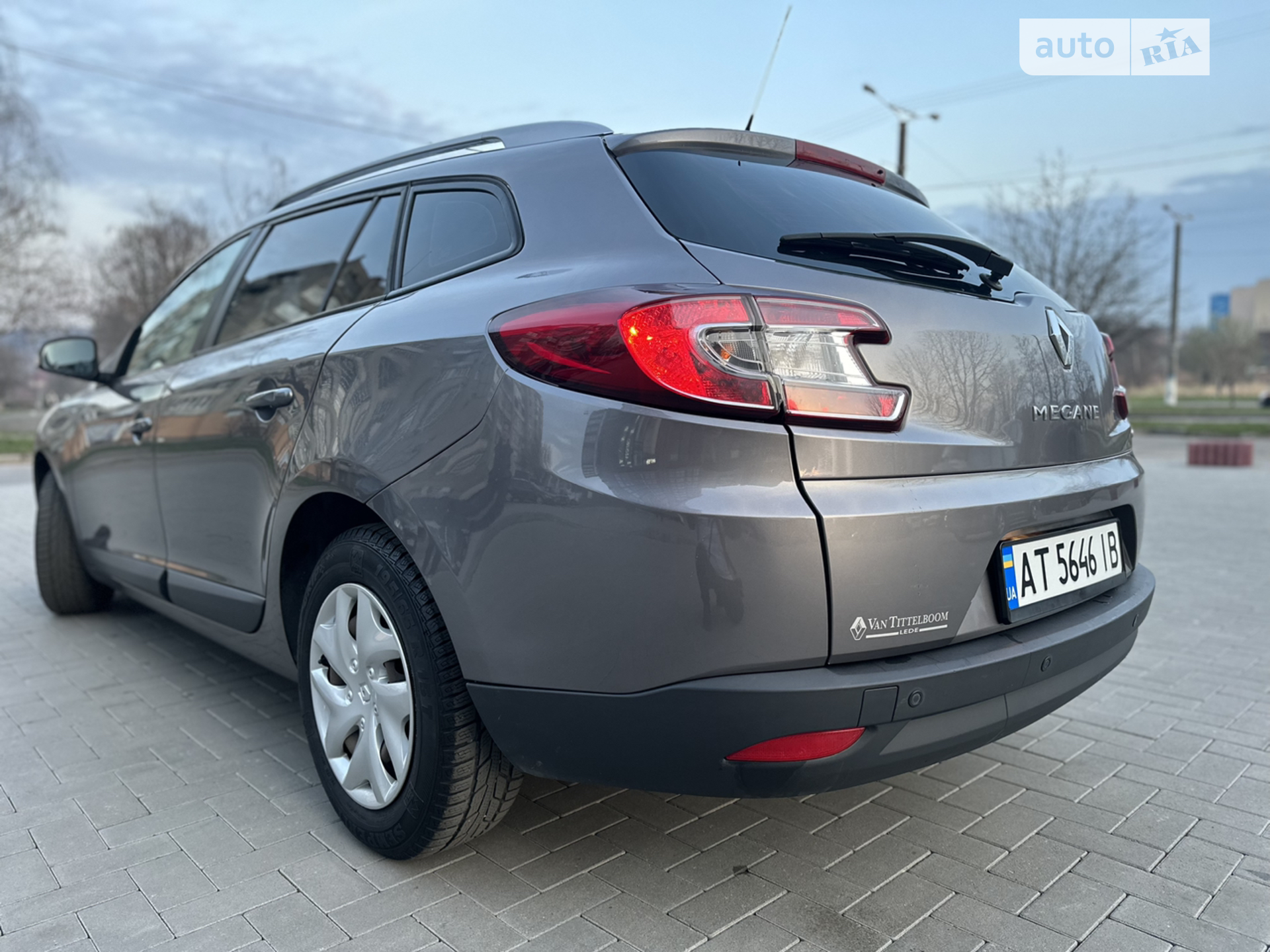 2012 Renault Megane - мініатюра 11