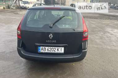 Универсал Renault Megane 2005 в Тростянце