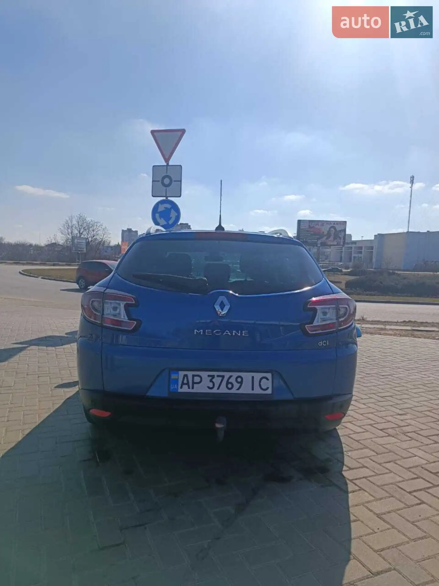 2010 Renault Megane - мініатюра 9