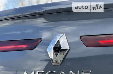 Седан Renault Megane 2021 в Луцке