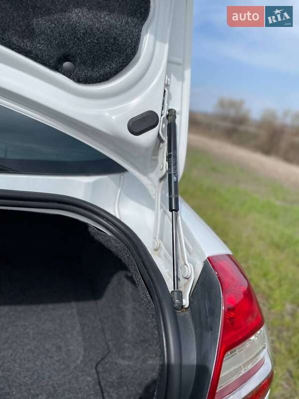 Седан Renault Megane 2008 в Дубно