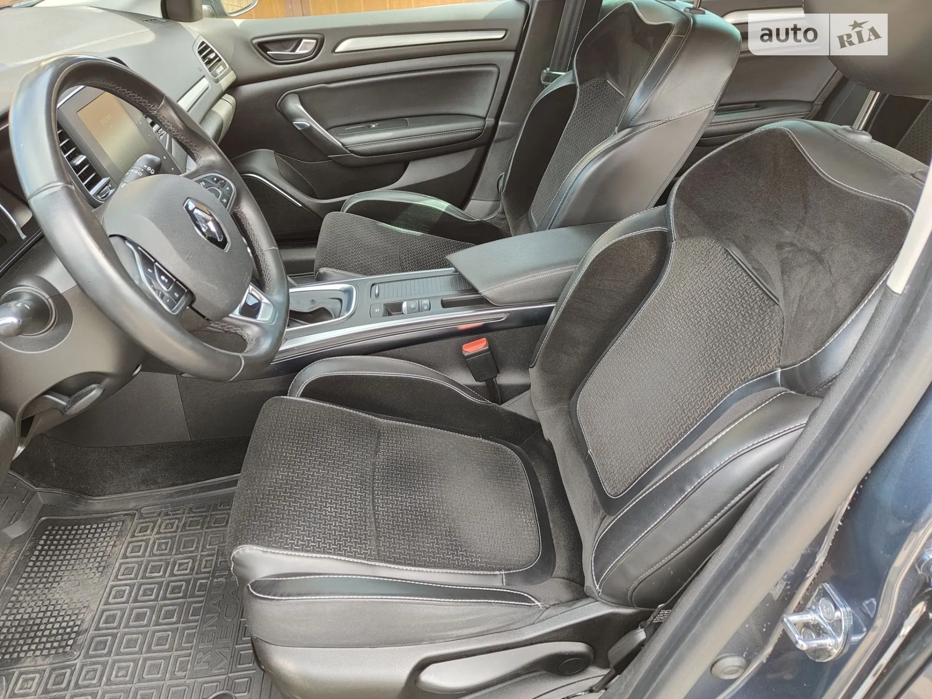 2016 Renault Megane - мініатюра 9