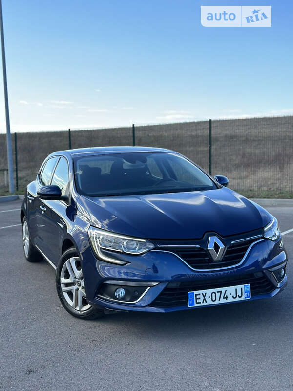 Хэтчбек Renault Megane 2018 в Ровно