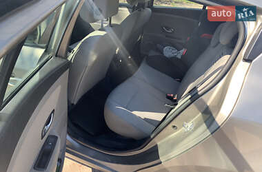 Хетчбек Renault Megane 2009 в 