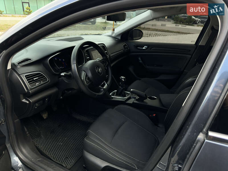 Седан Renault Megane 2020 в Хмельницькому