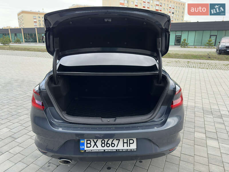 Седан Renault Megane 2020 в Хмельницькому