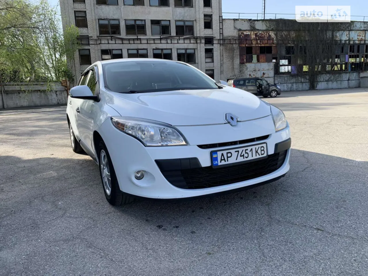 2012 Renault Megane - мініатюра 16