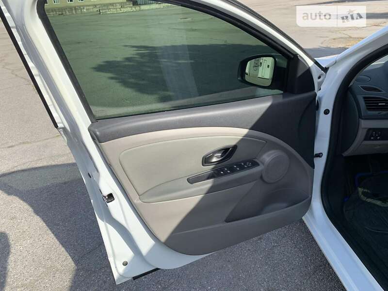 Універсал Renault Megane 2011 в Запоріжжі