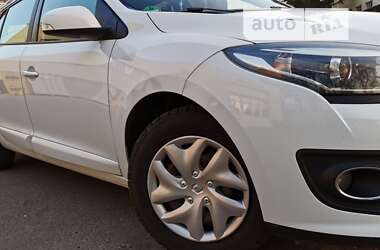 Універсал Renault Megane 2014 в Охтирці