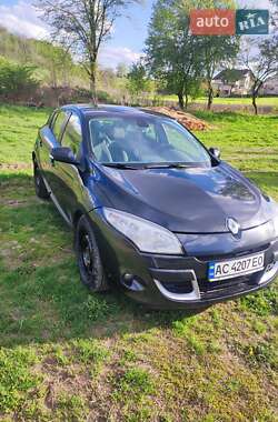 Хэтчбек Renault Megane 2009 в 
