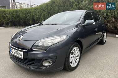 Хэтчбек Renault Megane 2013 в Вишневом