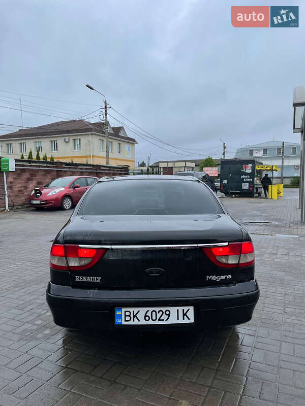 Седан Renault Megane 2003 в Ровно