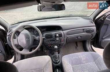Седан Renault Megane 2003 в 