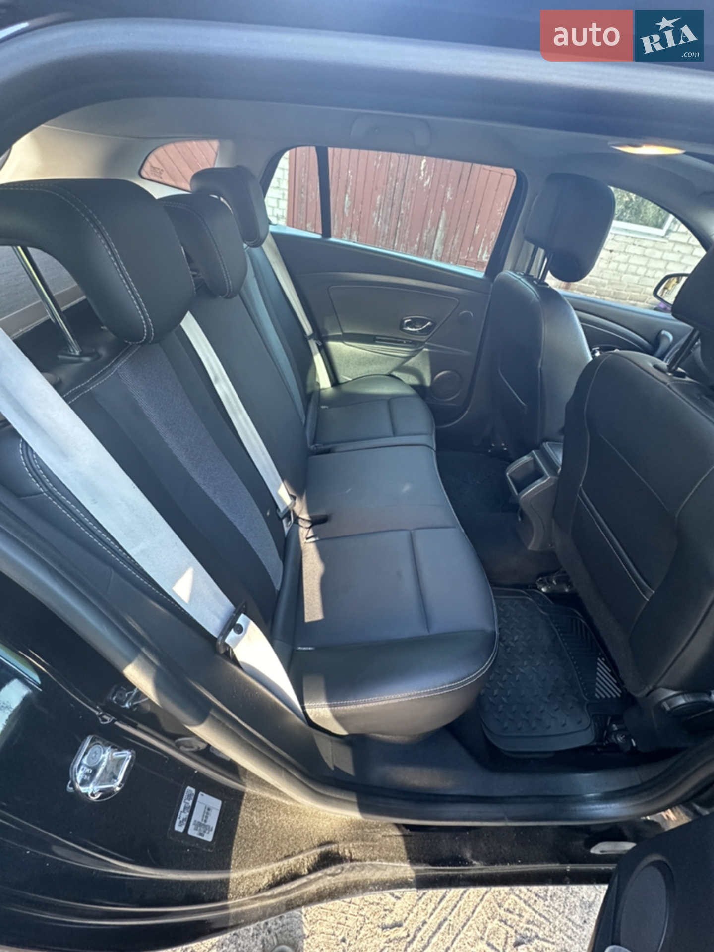 2013 Renault Megane - мініатюра 12