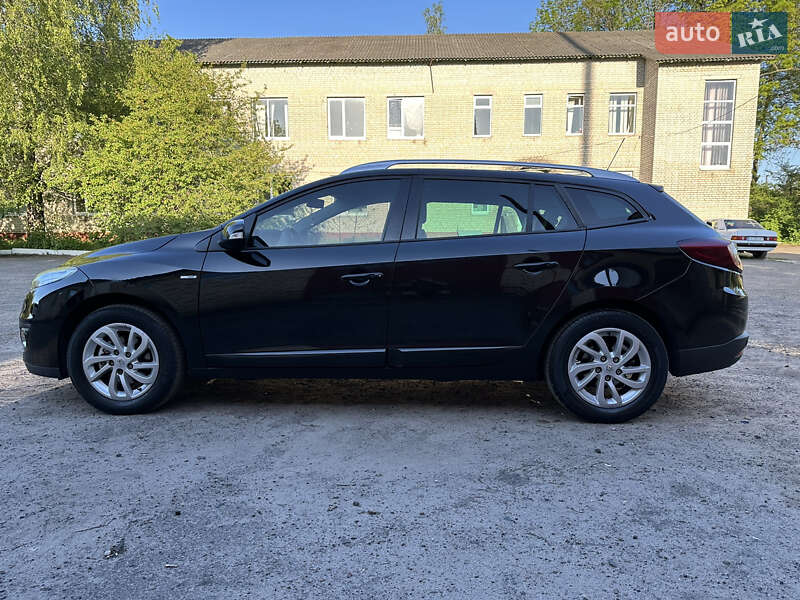 Универсал Renault Megane 2013 в Полтаве фото 8 Универсал Renault Megane 2013 в Полтаве