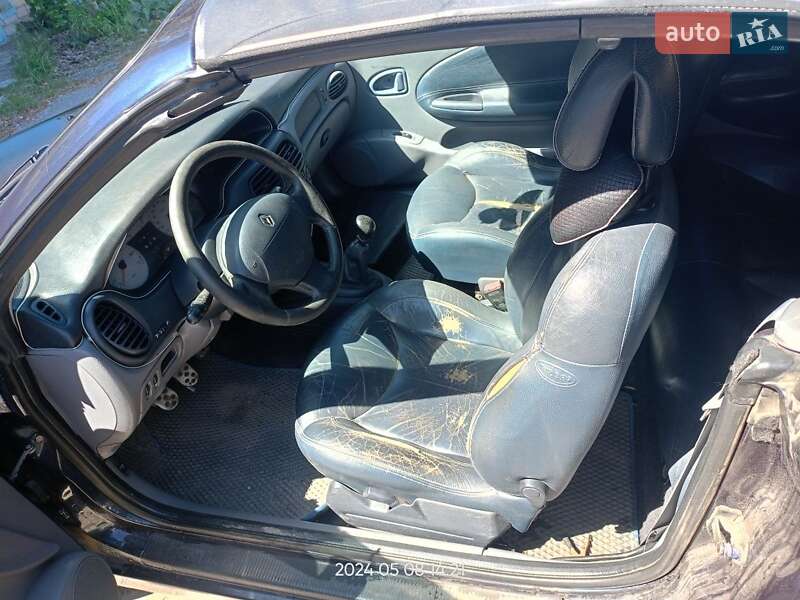 Кабріолет Renault Megane 2000 в Зеленодольську