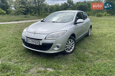 Хэтчбек Renault Megane 2010 в Кропивницком