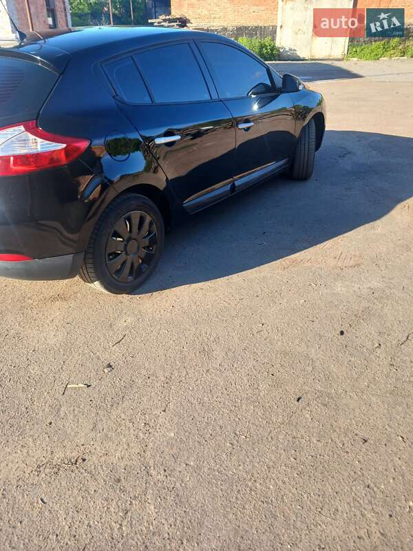 Хетчбек Renault Megane 2011 в Коростені фото 8 Хетчбек Renault Megane 2011 в Коростені
