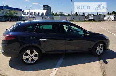 Универсал Renault Megane 2010 в Южноукраинске