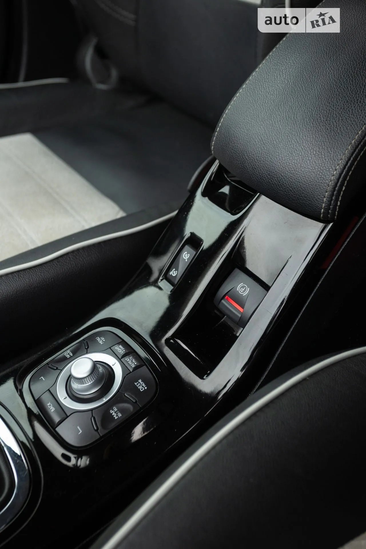 2012 Renault Megane - мініатюра 54