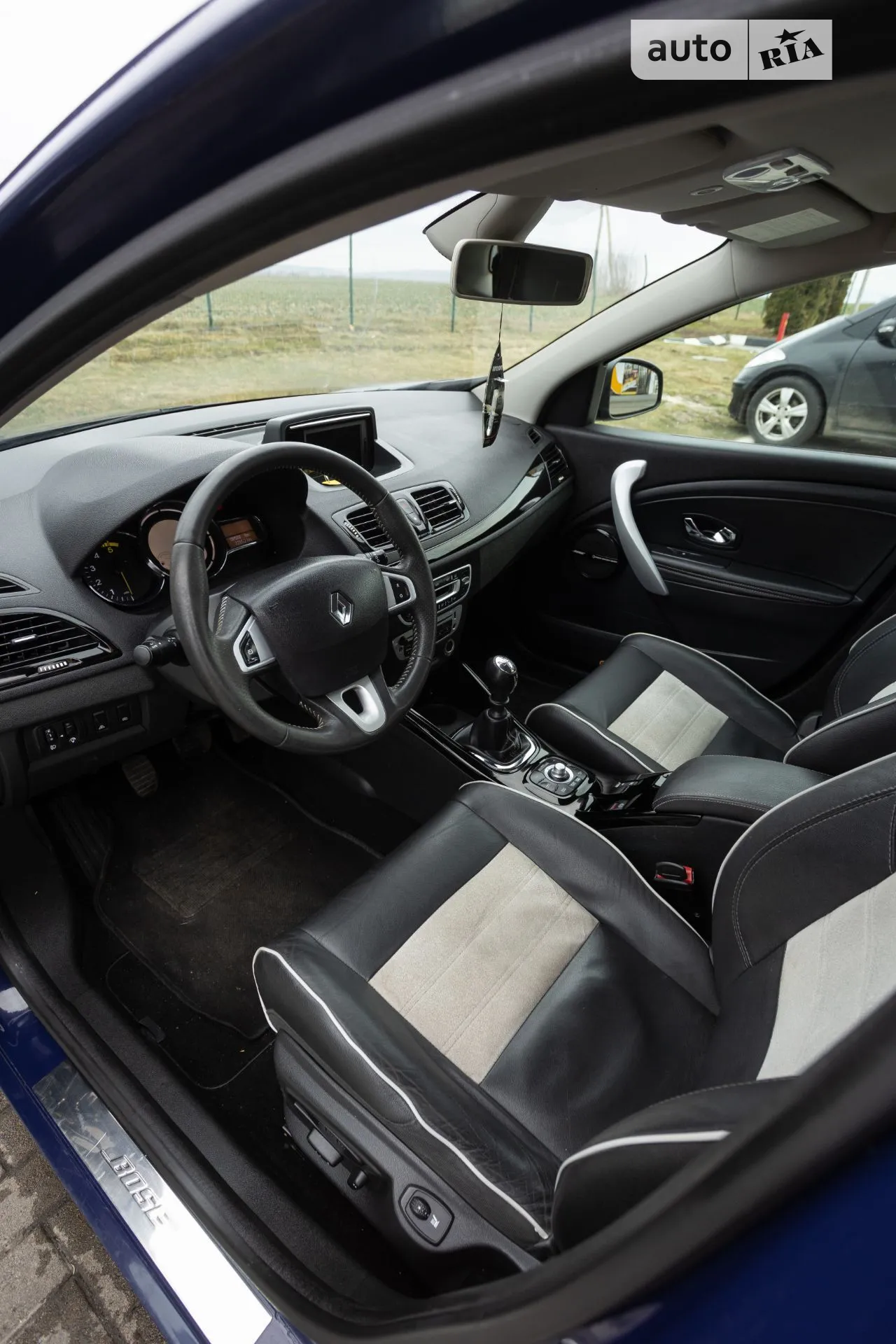2012 Renault Megane - мініатюра 90