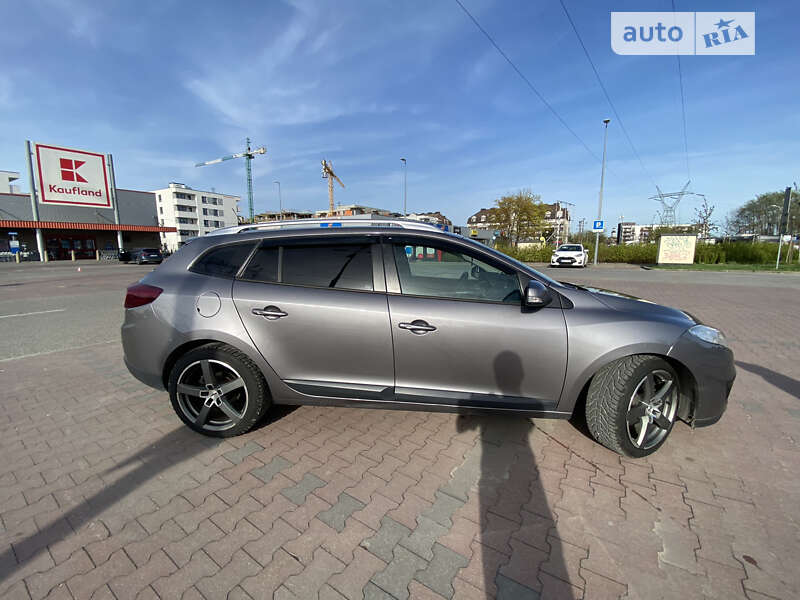 Універсал Renault Megane 2012 в Івано-Франківську