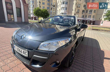 Кабриолет Renault Megane 2011 в 
