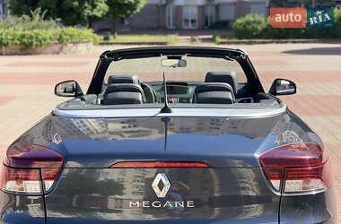 Кабриолет Renault Megane 2011 в 