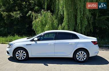 Седан Renault Megane 2019 в 