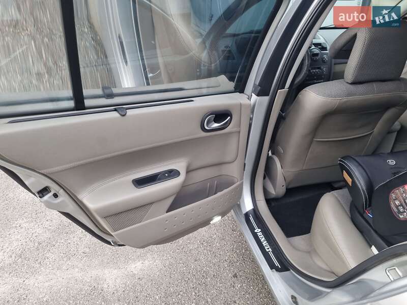 Універсал Renault Megane 2005 в Києві фото 22 Універсал Renault Megane 2005 в Києві