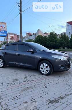 Хэтчбек Renault Megane 2009 в 