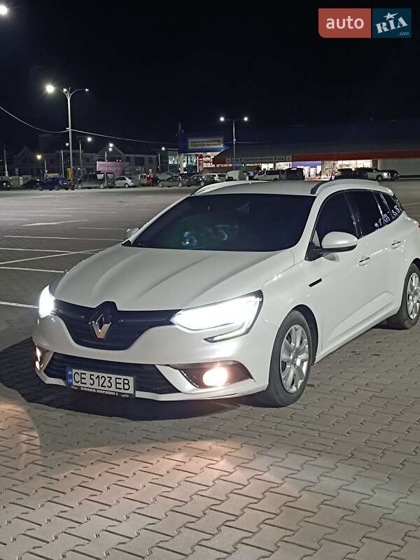 Універсал Renault Megane 2017 в Чернівцях