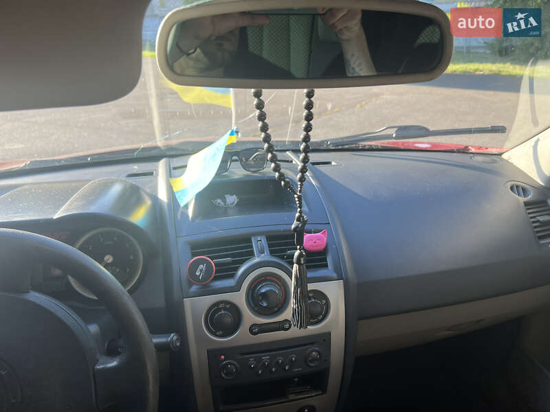 Хетчбек Renault Megane 2004 в Рівному