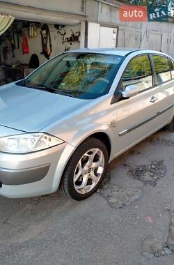 Седан Renault Megane 2005 в 