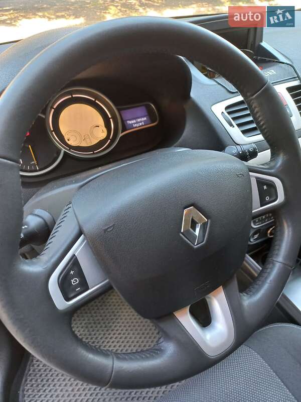 Универсал Renault Megane 2011 в Доброполье