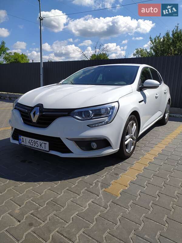 Хэтчбек Renault Megane 2016 в Киеве