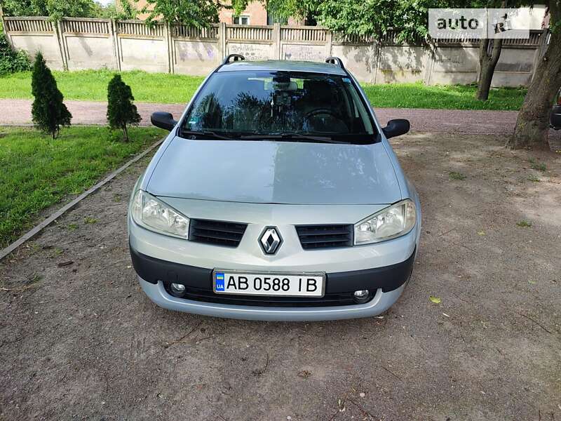 Универсал Renault Megane 2003 в Хмельнике