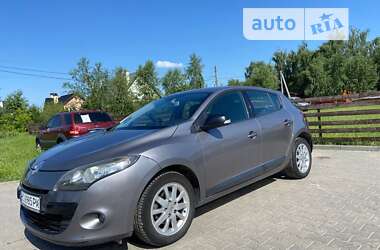 Хетчбек Renault Megane 2012 в Самборі