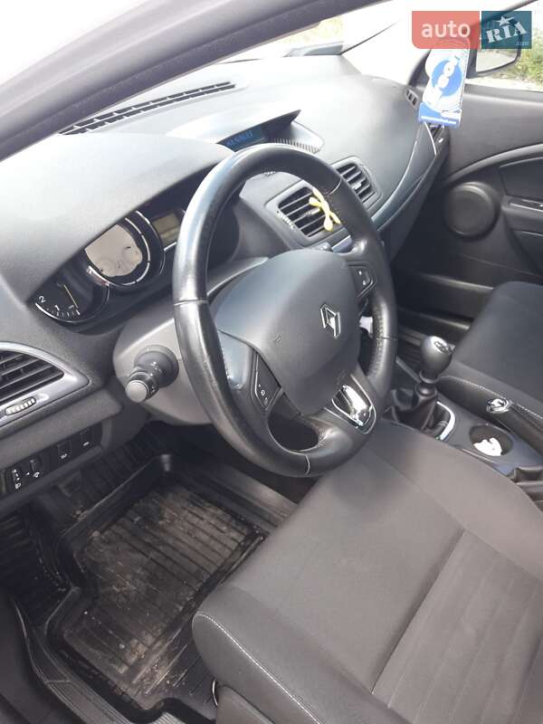 Универсал Renault Megane 2015 в Сумах фото 15 Универсал Renault Megane 2015 в Сумах