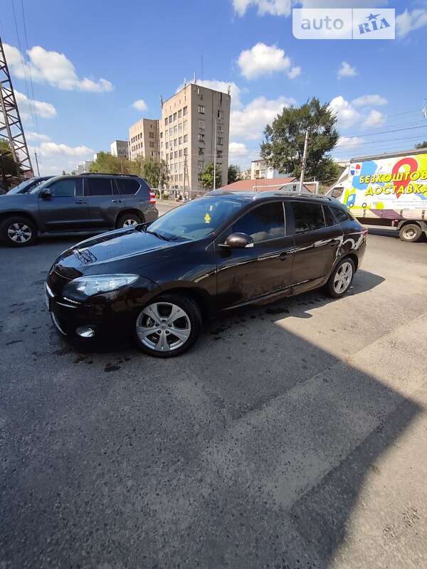 Універсал Renault Megane 2013 в Дніпрі фото 5 Універсал Renault Megane 2013 в Дніпрі