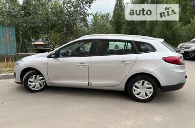 Универсал Renault Megane 2015 в Киеве