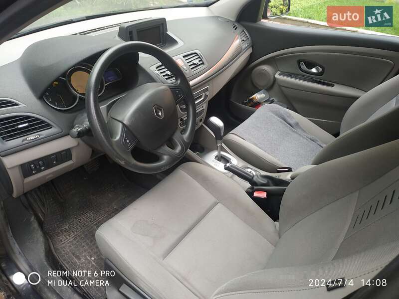 Хэтчбек Renault Megane 2010 в Дубно