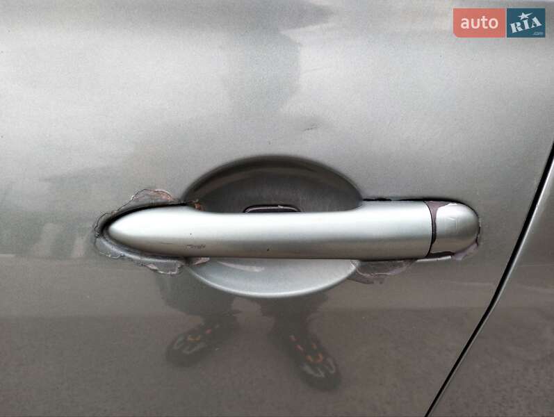 Седан Renault Megane 2006 в Києві