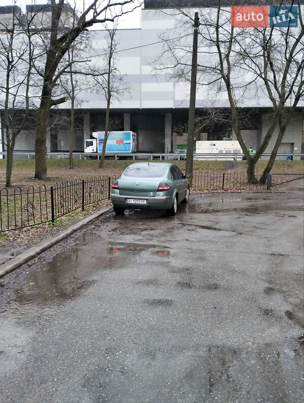 Седан Renault Megane 2006 в Києві